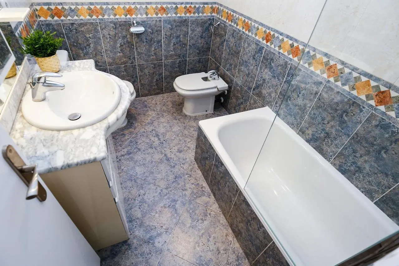 Vilanova Pool Apartman Salou